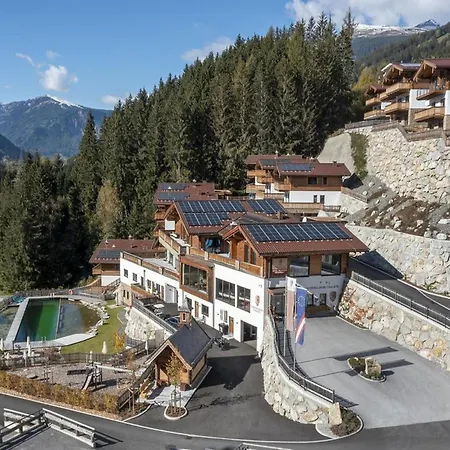 Chalet In Neukirchen Near Ski Arena Wildkogel *
